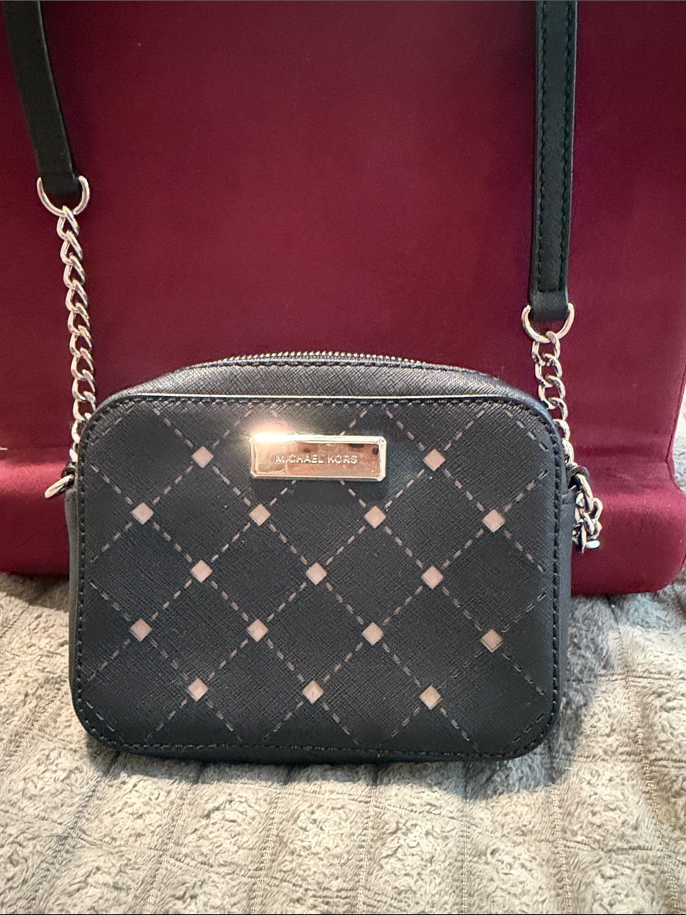 Michael Kors Black Quilted Diamond-Accent wallet Crossbody